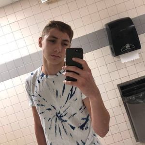 Meet your Posher, Diego